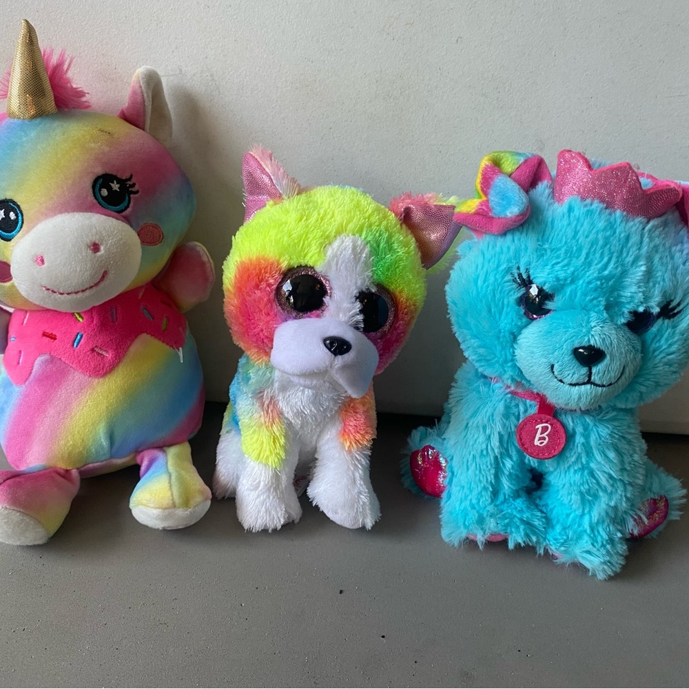 Rainbow plush puppy bundle
